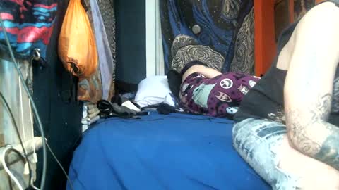 Snapshot of jax_skyfallin chatting on February 2025 10:58:01 AM jaxxx666 online show from February 2025 10:58:01 AM