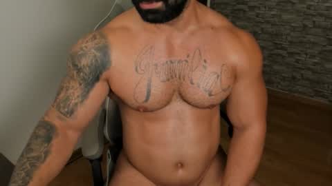 Snapshot of jaxonhunk chatting on September 2025 09:30:01 PM JaxonHunk online show from September 2025 09:30:01 PM