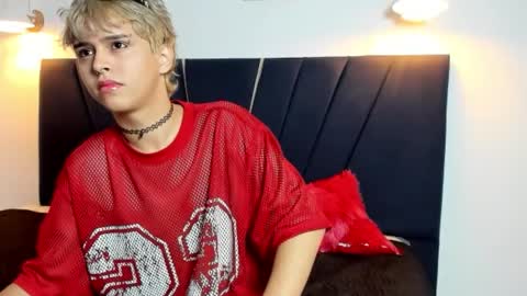 Snapshot of jaxson_cum chatting on November 2025 02:06:02 PM jaxson_cum online show from November 2025 02:06:02 PM