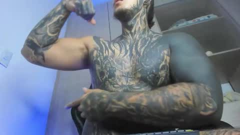 Michael independient model online show from March 2026 08:46:02 PM