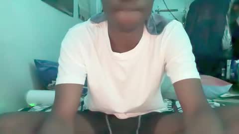 Jay Secxret online show from November 2025 05:39:02 AM