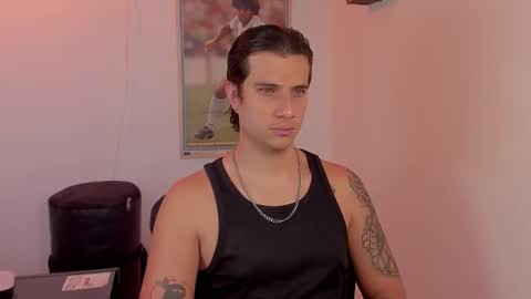 Snapshot of jayalvarrez_ chatting on February 2026 07:43:01 PM Jay Alvarrez online show from February 2026 07:43:01 PM