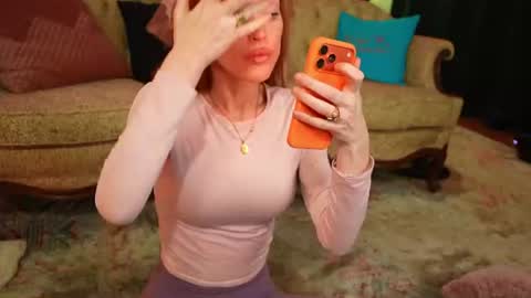 Snapshot of jaybeitsme chatting on July 2026 01:41:02 AM JennyBlighe online show from July 2026 01:41:02 AM