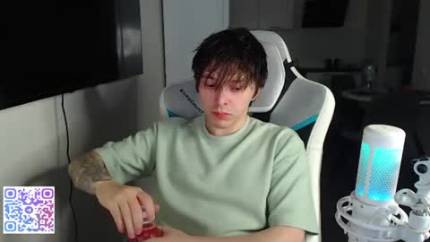 Snapshot of jayce_icestone chatting on June 2026 05:00:01 PM Jayce online show from June 2026 05:00:01 PM