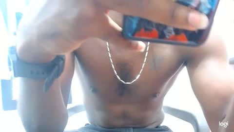 Snapshot of jaycolinss chatting on April 2026 02:14:01 AM jaycollins online show from April 2026 02:14:01 AM