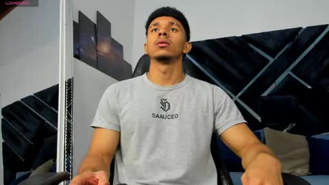 Snapshot of jaydenvance chatting on April 2026 02:35:01 AM JAYDEN online show from April 2026 02:35:01 AM