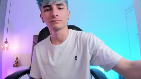 Snapshot of jaydenvillalobos chatting on October 2025 12:14:02 PM jaydenvillalobos online show from October 2025 12:14:02 PM