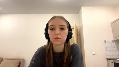 Snapshot of jayehubiak chatting on February 2026 03:12:01 PM Isabella Rose online show from February 2026 03:12:01 PM