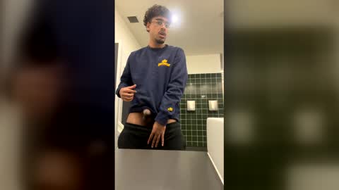 jayluvsu69 online show from February 2026 08:24:02 AM