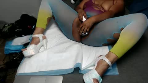 jaysowett online show from October 2025 07:56:02 PM