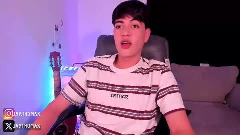 jaythomax online show from September 2025 12:54:02 AM