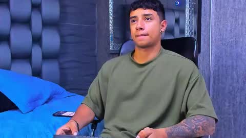 jaze_bradley online show from November 2025 11:32:01 AM