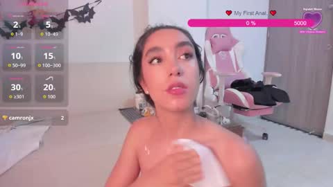jazmin aladdin online show from October 2025 02:11:02 AM
