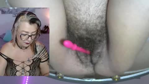 jazmin online show from October 2025 12:47:01 AM