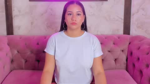 Snapshot of jazmine_21 chatting on January 2025 10:19:01 AM Jasmine online show from January 2025 10:19:01 AM