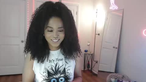 Jazmine Fox online show from March 2026 06:36:01 PM