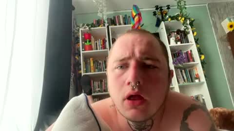 Snapshot of jazzyboypussylol chatting on July 2026 01:55:02 AM mymomleftmesoilikeitinthe online show from July 2026 01:55:02 AM