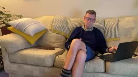 Jon online show from November 2025 03:59:01 PM