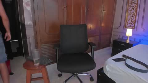 Alfer online show from February 2026 09:38:01 PM