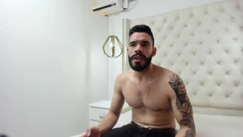 JEAN online show from April 2026 07:36:01 PM