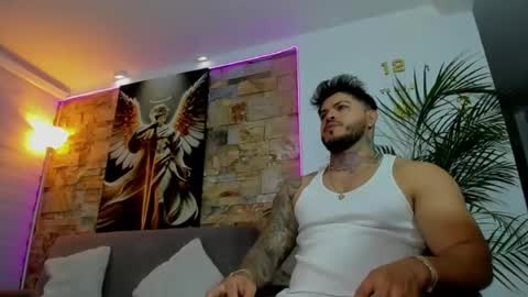 Snapshot of jean_lopez chatting on July 2026 04:41:02 AM Jean axelcrow Modelo Independiente online show from July 2026 04:41:02 AM