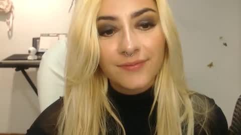 Snapshot of jean_monroe chatting on October 2025 11:47:02 PM Jean online show from October 2025 11:47:02 PM