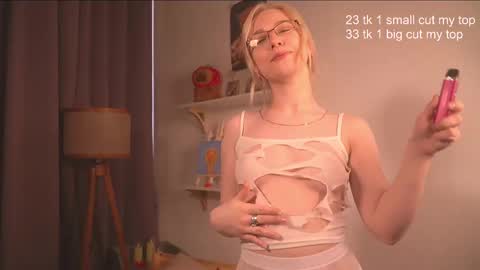 Snapshot of jeancoleex chatting on March 2025 09:02:02 AM Jean online show from March 2025 09:02:02 AM