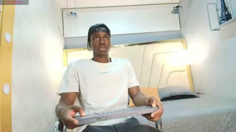 Snapshot of jeandante_ chatting on August 2026 07:39:01 PM Jeandante online show from August 2026 07:39:01 PM