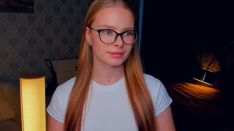 Jenny online show from October 2025 07:05:02 AM