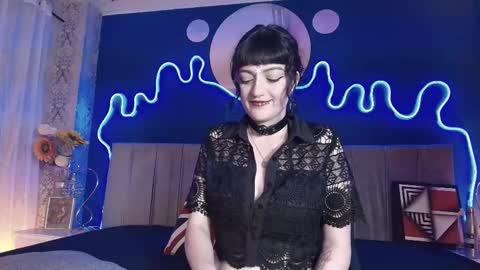 Jean online show from March 2026 07:42:01 PM