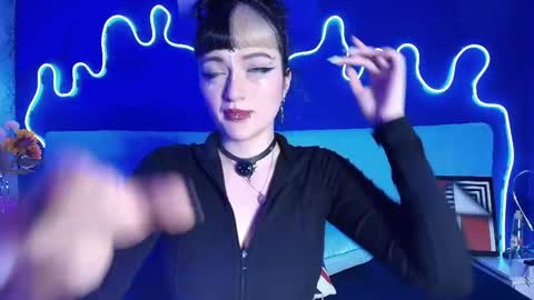 Jean online show from May 2026 07:55:02 PM