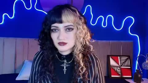 Jean online show from May 2026 07:44:02 PM