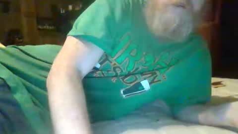 jearnold44 online show from February 2026 02:54:01 AM