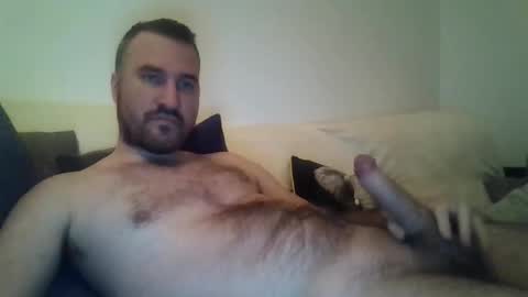 Snapshot of jebeni18 chatting on December 2025 04:45:02 PM somefucker6666 online show from December 2025 04:45:02 PM