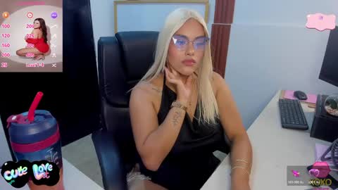 Snapshot of jeen_taylor chatting on June 2026 08:46:01 PM Jeen Taylor online show from June 2026 08:46:01 PM