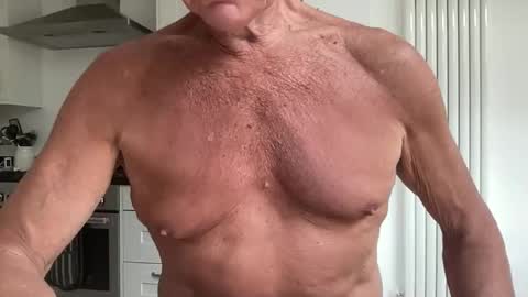 Snapshot of jeeves200 chatting on June 2026 09:01:02 AM Sensual Jeeves online show from June 2026 09:01:02 AM