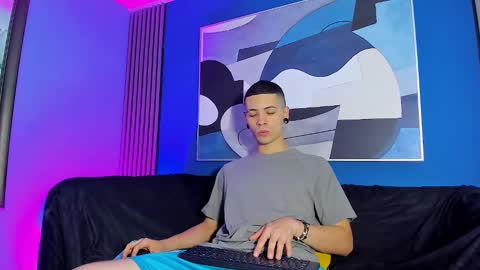 Jeff  online show from September 2025 11:43:02 AM