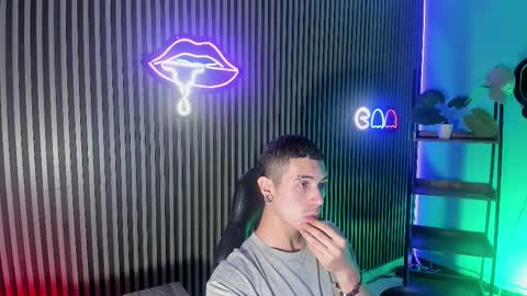 Jeff  online show from December 2025 12:53:02 PM