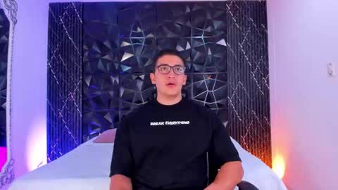 Jeff online show from October 2025 08:33:01 PM