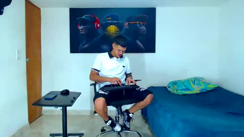 Snapshot of jeffer21_hot chatting on February 2025 08:24:01 AM jeffer21_hot online show from February 2025 08:24:01 AM