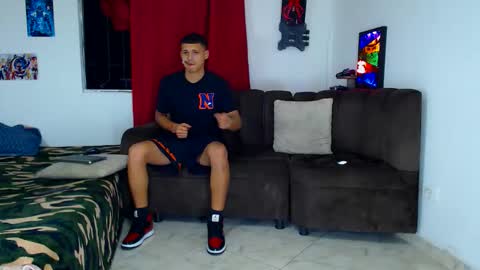 Snapshot of jeffer21_hot chatting on February 2026 07:27:01 AM jeffer21_hot online show from February 2026 07:27:01 AM