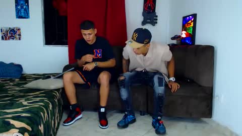 Snapshot of jeffer21_hot chatting on February 2026 07:51:01 AM jeffer21_hot online show from February 2026 07:51:01 AM