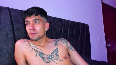 Snapshot of jei_cox chatting on November 2025 11:43:02 AM jei online show from November 2025 11:43:02 AM