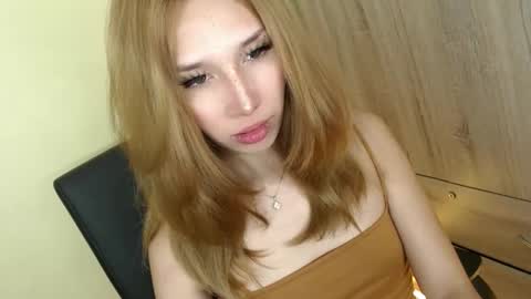 Snapshot of jejebels chatting on January 2026 07:05:02 PM JEM3 online show from January 2026 07:05:02 PM