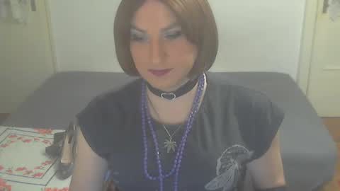 Snapshot of jellena87 chatting on February 2025 06:47:02 PM Jellena online show from February 2025 06:47:02 PM
