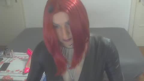 Snapshot of jellena87 chatting on February 2025 06:01:02 PM Jellena online show from February 2025 06:01:02 PM