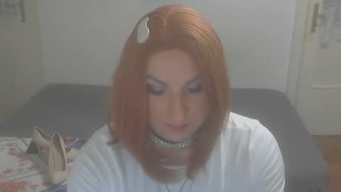 Snapshot of jellena87 chatting on September 2025 05:35:01 PM Jellena online show from September 2025 05:35:01 PM
