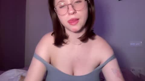 Inna  online show from February 2025 06:15:02 PM