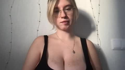 Inna  online show from December 2025 08:30:01 AM