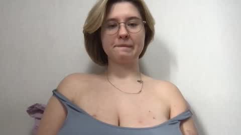 Snapshot of jelly_gum chatting on March 2026 07:15:01 AM Inna online show from March 2026 07:15:01 AM